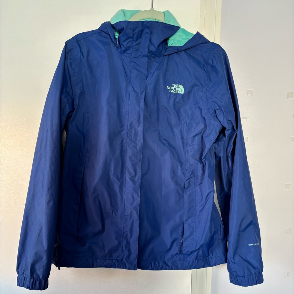 North face women’s dryvent raincoat